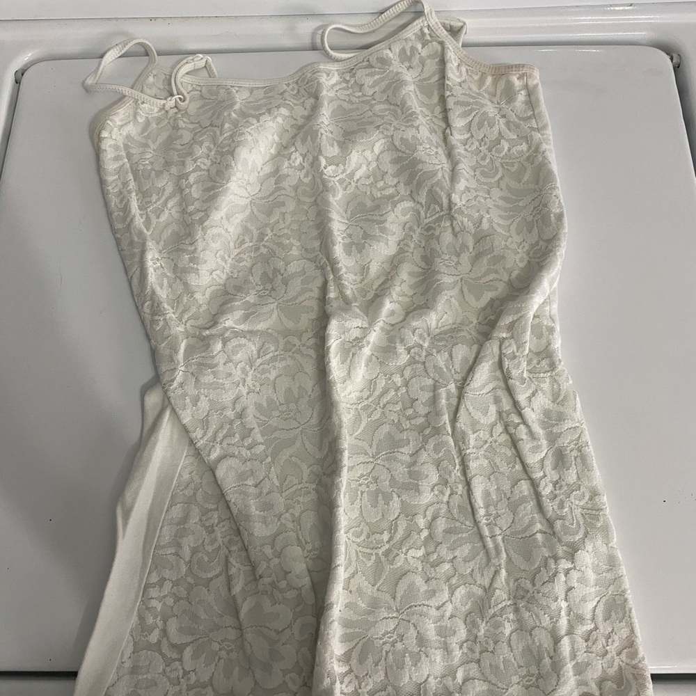 Medium Aeropostale cami
